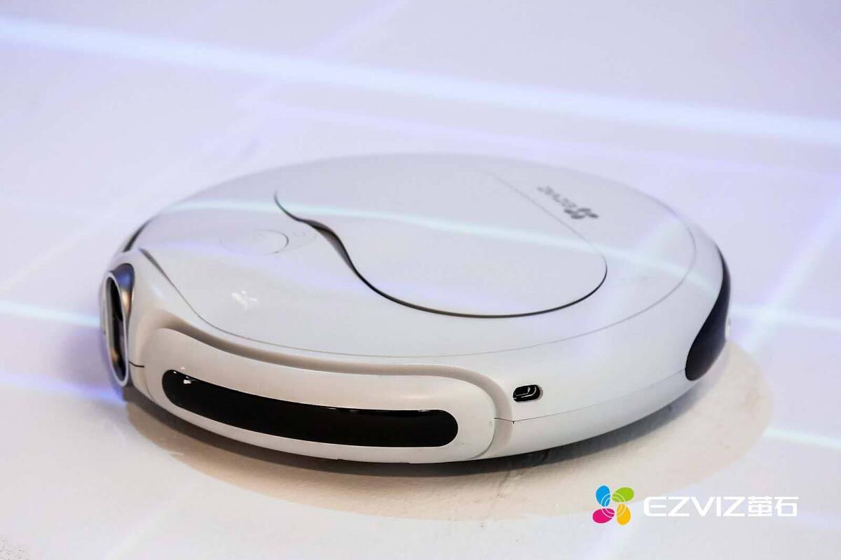螢石第一代掃地機(jī)器人RS1